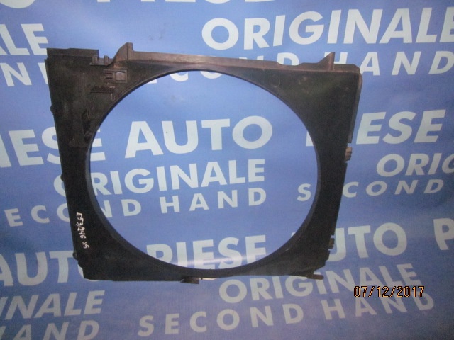 Difuzor radiator BMW E53 X5 2003; 2248725