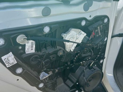 Difuzor spate VW Touareg 7P din 2011