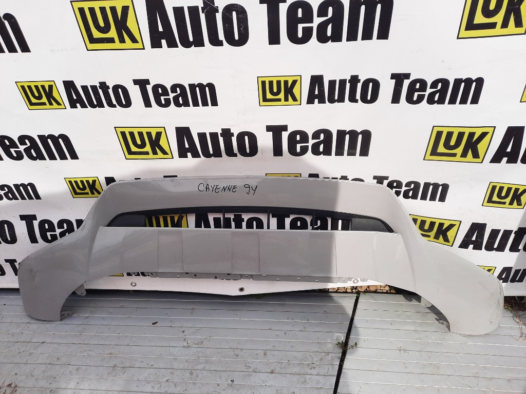 Difuzor spoiler bara fata porsche cayenne 9y