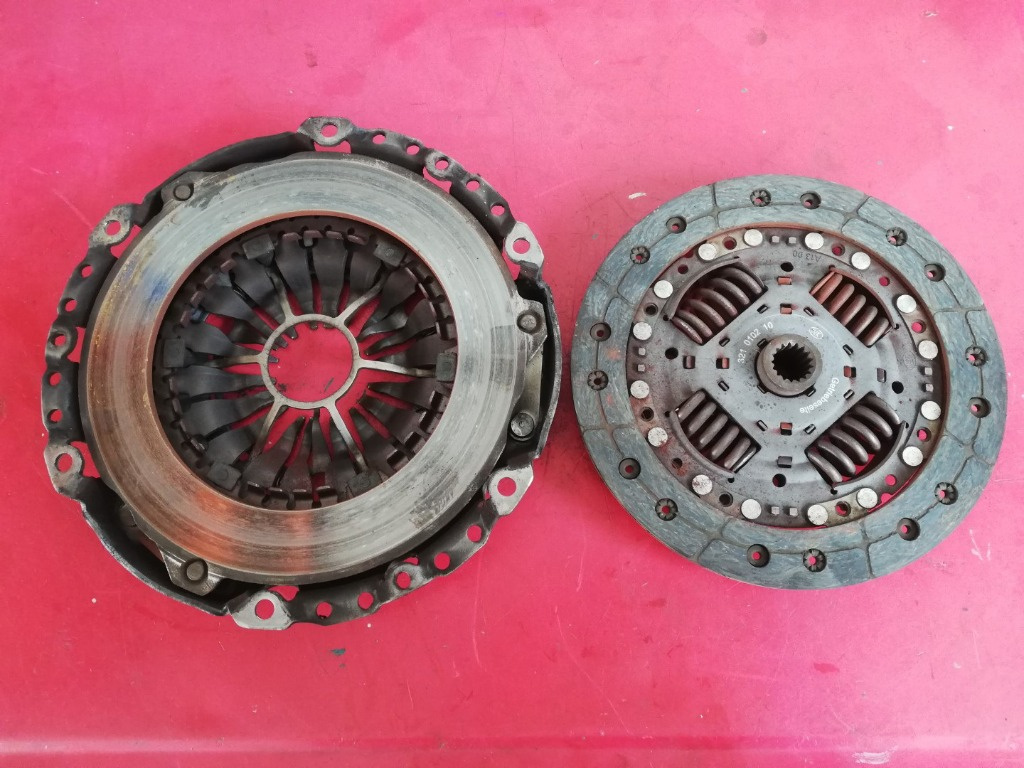 Disc ambreiaj + placa presiune Ford Fies