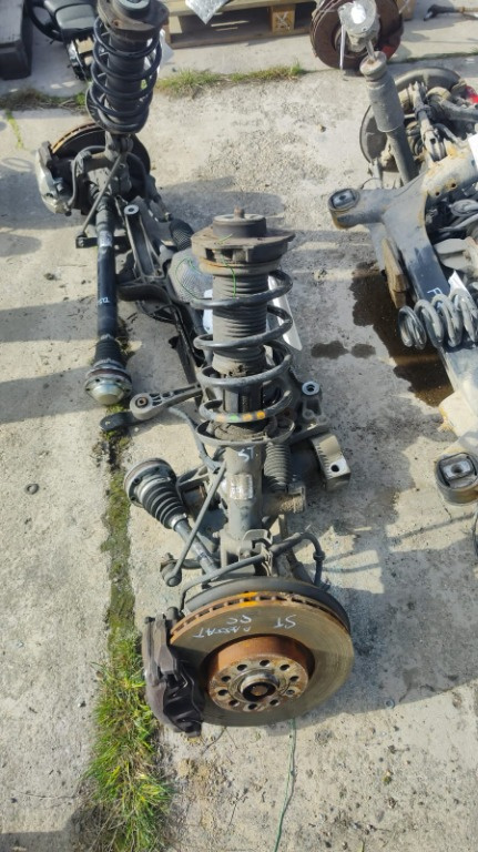 Discuri frana fata Vw Passat CC 2.0 TSI 200 Cp / 147 kw cod motor CCZA ,transmisie automata , an 2010