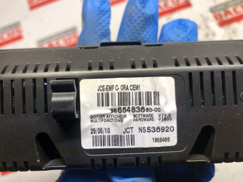 Display bord Citroen C5 Peugeot 308 9666