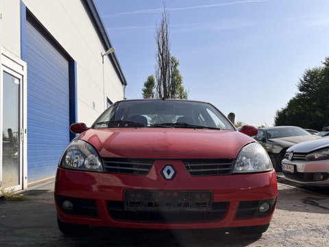 Display bord Renault Symbol [2th facelift] [2005 - 2008] Sedan 1.4 MT EURO-4 (75 hp)