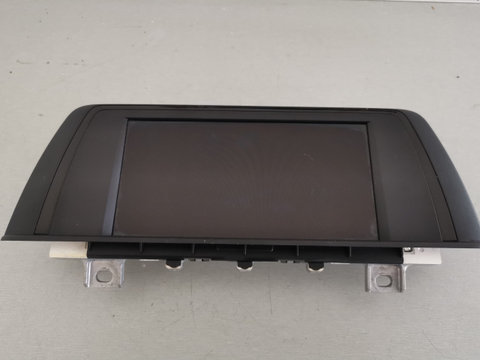 Display ecran Display Ecran Navigatie BMW F30 / F31 din 2014 codul BM 9262753021 9262753021 BMW