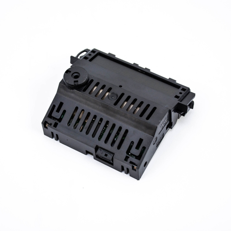 Display Multifunctional / Afisaj Central / Ecran Bord Mercedes-Benz C-CLASS (W203) 2000 - 2007 Motorina A2035450332