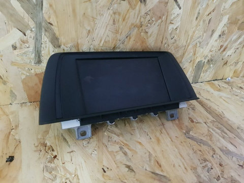 Display Navigatie Bmw Seria 3 F30 F31 Cod 9262753