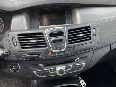 Display navigatie Renault Laguna 3