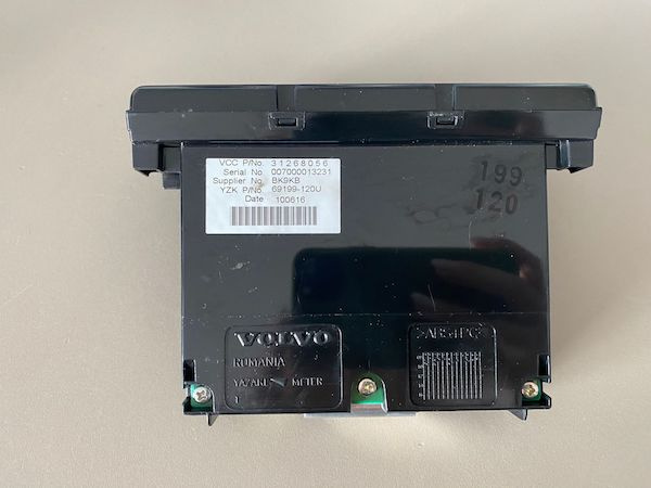 Display Volvo C70 2011 31268056