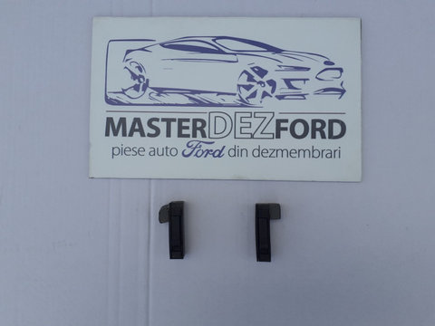 Dispozitiv fixare rulou portbagaj Ford Focus mk3 COD : 8V41-S454A24-AA