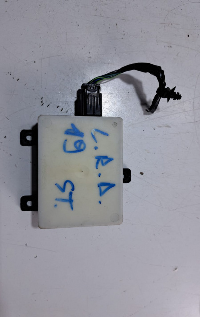 Distronic radar spate Cod: J9C3-14F152-A