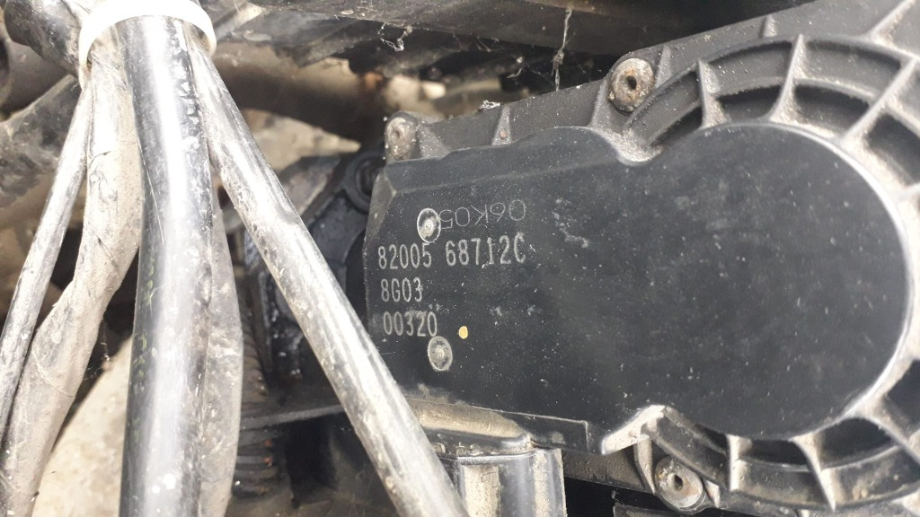 Dlapeta acceleratie Dacia Logan 2 1.2B 8