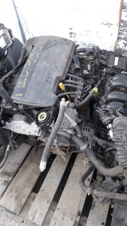 Dlapeta acceleratie Dacia Logan 2 1.2B 8