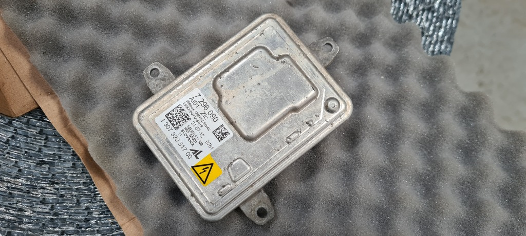 Droser balast xenon BMW Seria 3 F30 F31 F34 2012 201 2014 2015