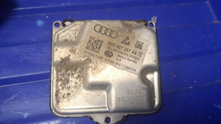 Droser Xenon Audi Q7 4M cod 4M0907397AA
