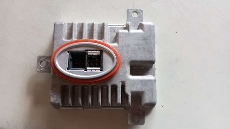 Droser xenon original BMW e90,F10,f01