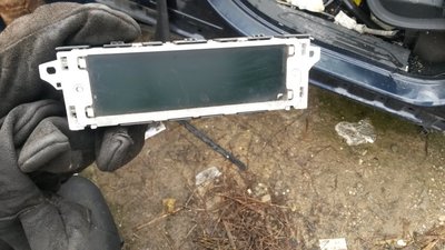 Ecran lcd citroen c4 an 200 1,6 hdi