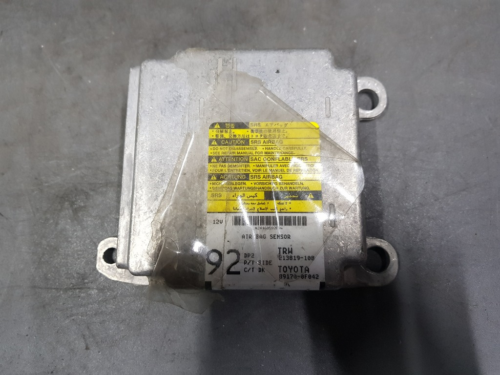 ECU airbag Toyota Corolla 89170-0F042 / 213819-108