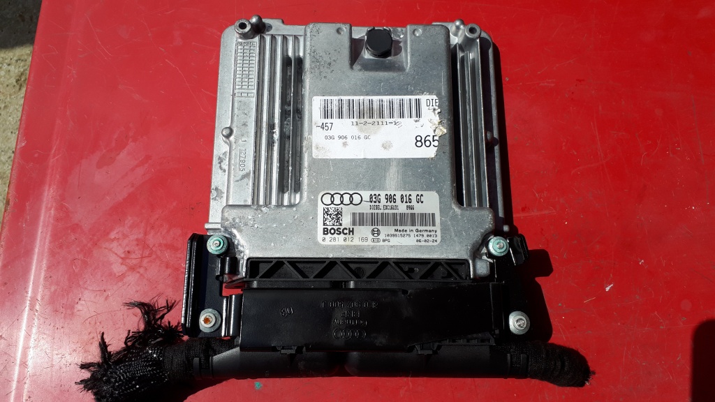 Ecu ( calculator ) motor Audi A6 4F C6 2.0 TDI 03G906016GC