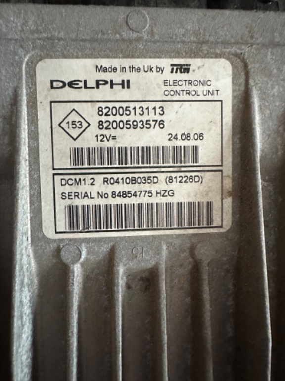 ECU calculator motor Dacia Logan cod 8200513113 / 8200593576