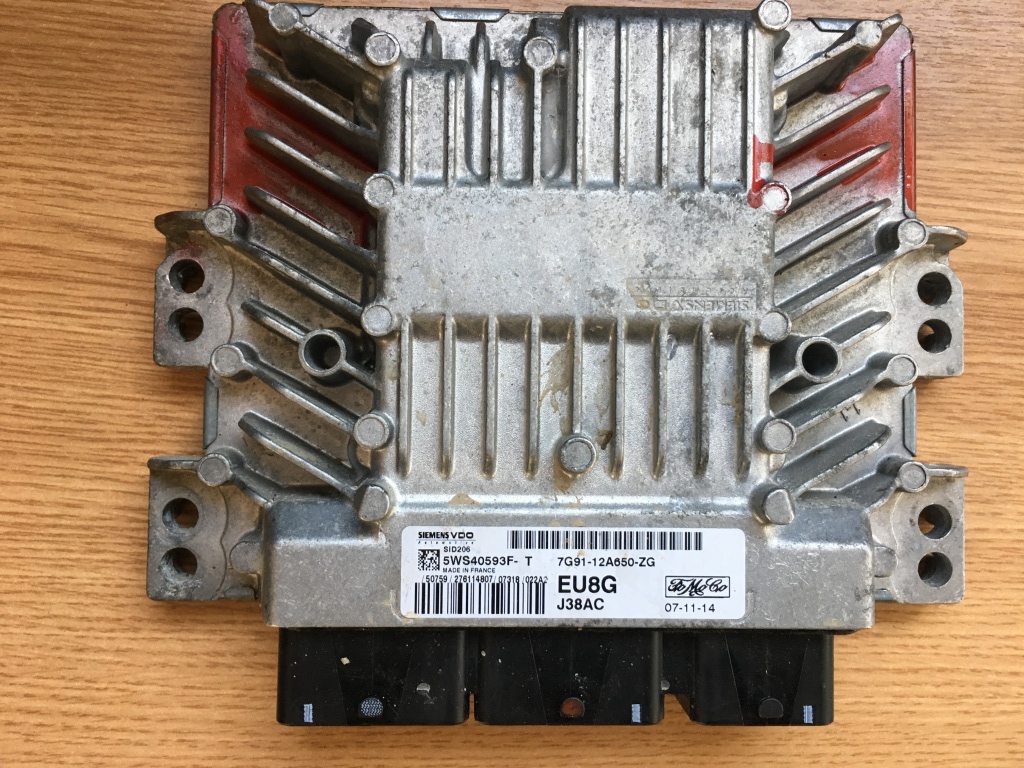 ECU Calculator motor Ford 7G9112A650ZG 7G91-12A650-ZG 5WS40593FT 5WS40593F-T