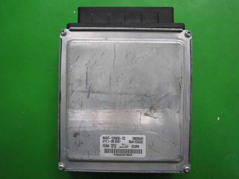 ECU Calculator motor Jaguar X-Type 2.2D 6X43-12A650-CC E2U9A