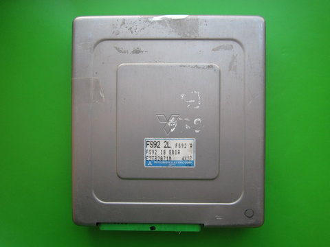 ECU Calculator motor Mazda 626 2.0 E2T82071M FS9218881A
