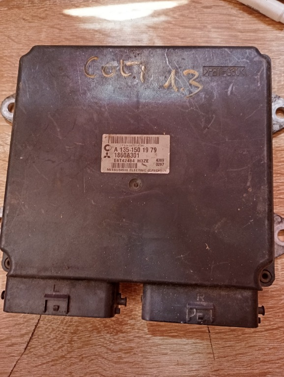 ECU Calculator motor Mitsubishi Colt 1.3 A1351501979
