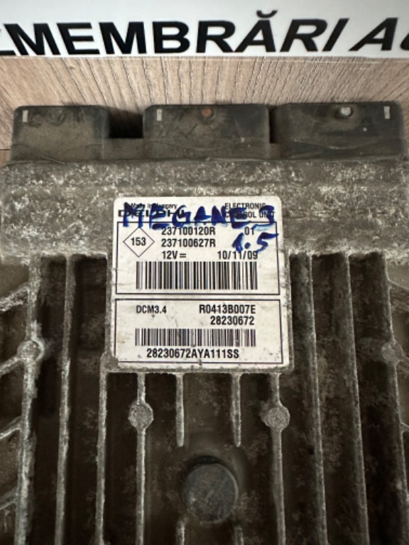 ECU calculator motor Renault Megane 3 cod 237100120R / 237100627R