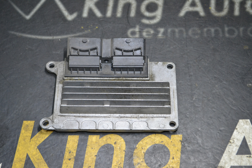 ECU / CALCULATOR MOTOR RENAULT TWINGO 1.2 B