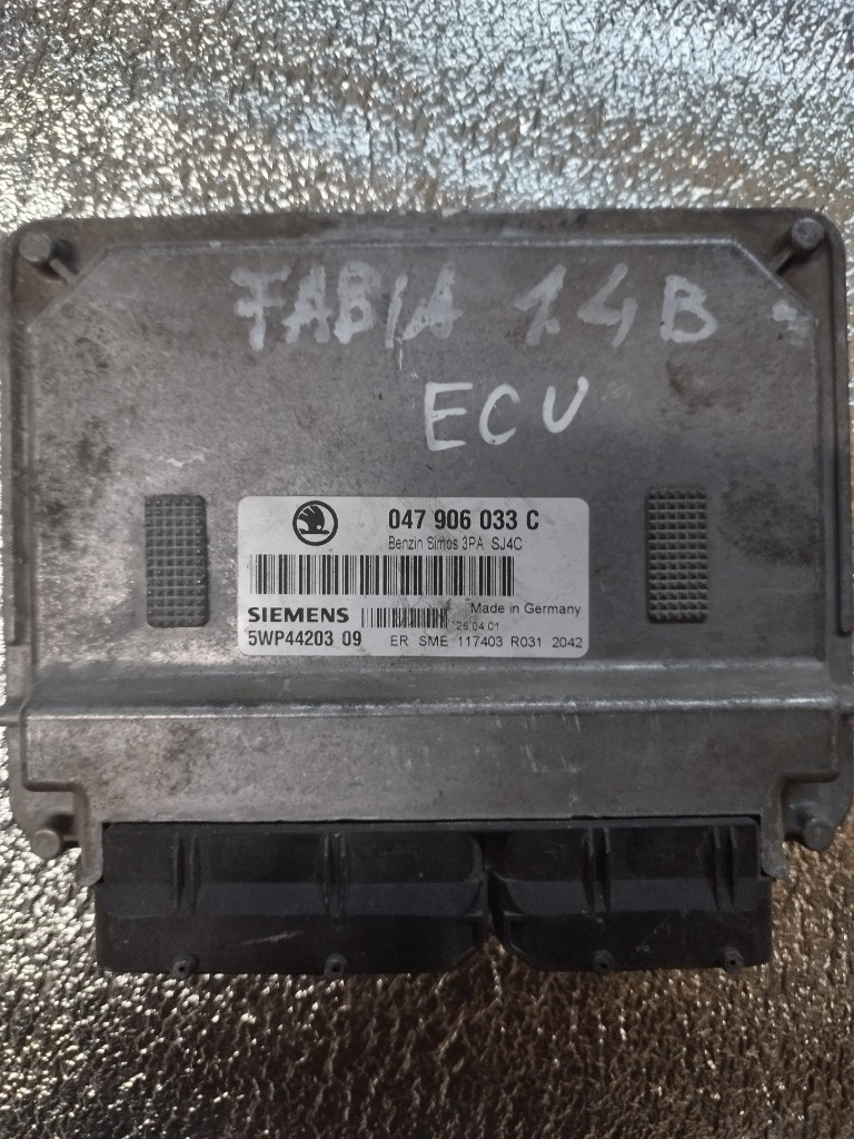 ECU / Calculator Motor Skoda Fabia 1.4 MPI 047906033C