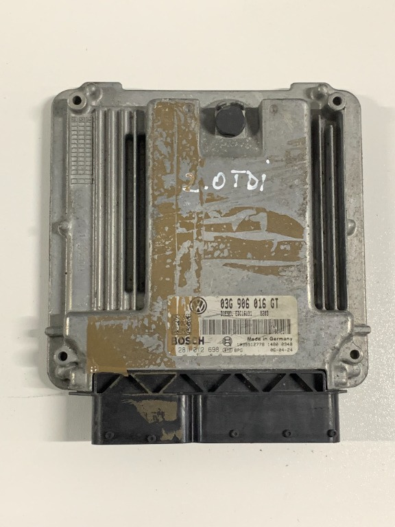 ECU / Calculator Motor Skoda Superb 2.0 TDI 0281012698 / 03G906016GT