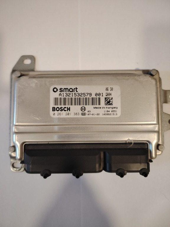ECU Calculator motor Smart Fortwo 451 1.0 A1321532579 0261201383