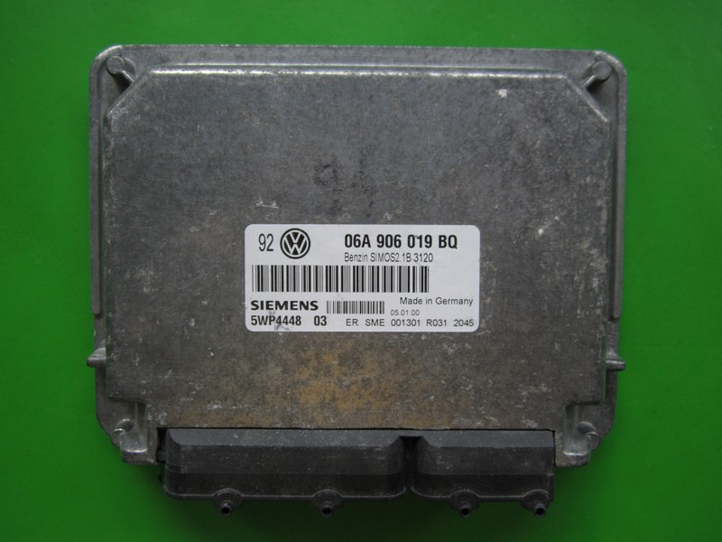 ECU Calculator motor VW Bora 1.6 06A906019BQ 5WP4448 SIMOS 2.1B AKL }