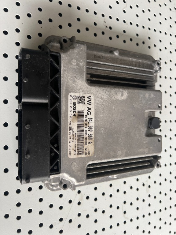 ECU / Calculator Motor VW Golf 7 Cod : 04L907309A 0281018526