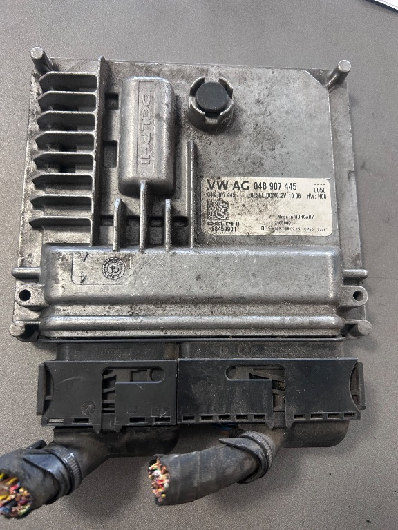 Ecu calculator motor VW polo 1.4 TDI cus cod 04B90