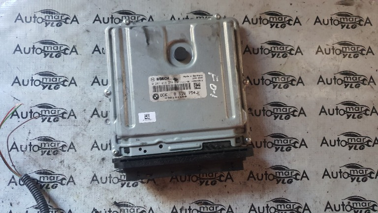 Ecu motor bmw seria 7 f01 740 cod 0281018298