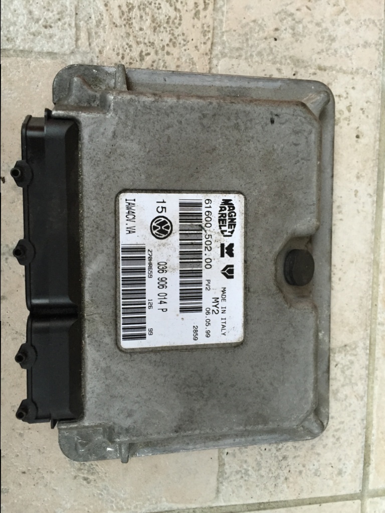 ECU motor Golf 4 Bora cod 6160050200 sau 036906014P