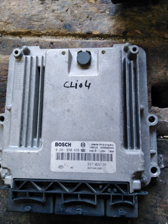 Ecu motor renault clio 4 2014 1,5,cod piesa 237102213R/0281030439