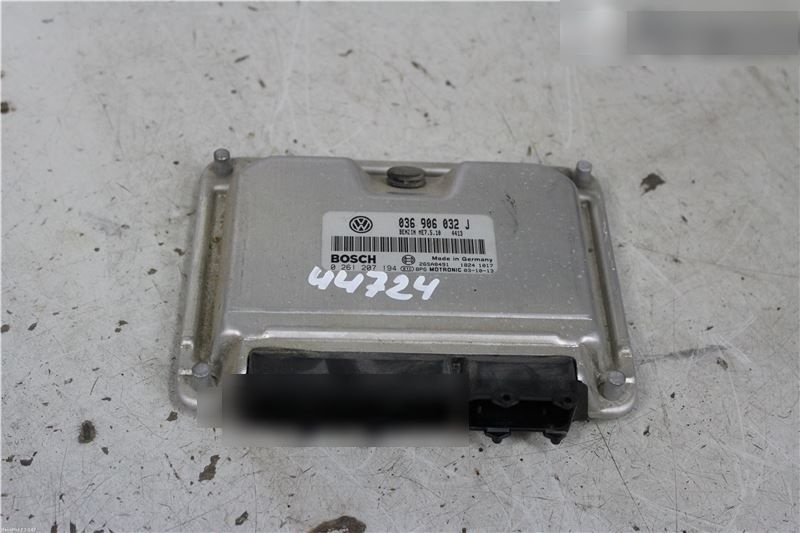 Ecu skoda octavia 1.4 16v bca 75 cai cod 036906032j 0261207194