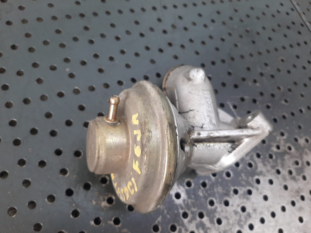 Egr 1.4 tdci 1.4 hdi fiesta 5 peugeot 206 307 1007 citroen c2 c3 xsara 9646335680