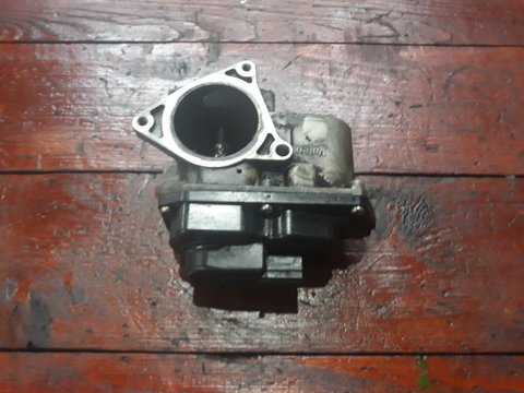 EGR Audi A4 B8 Sedan 2.0 TDI 143 cai motor CAG cod 03L131501G an 2008 2009 2010 2011 2012