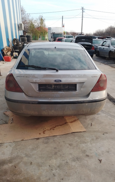 Egr Ford Mondeo MK3 [2000 - 2003] Sedan 2.0 TDCi 5MT (115 hp)