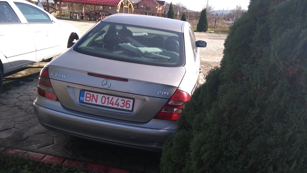 EGR Mercedes E-Class W211 2004 2,2 2,2