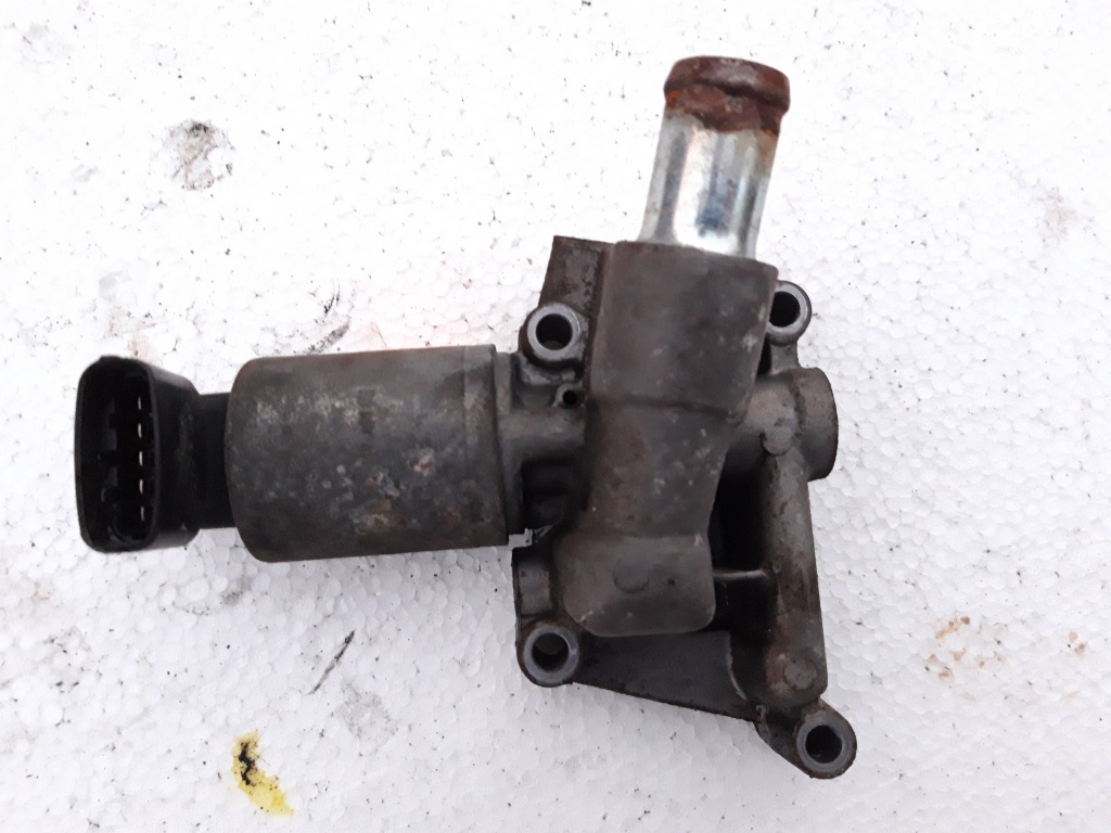 EGR opel corsa c 1.0 1.2 1.3 cdti agila 2001 2005 PIERBURG 5.33896.01 013405