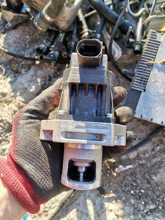 EGR OPEL INSIGNIA K5T70977