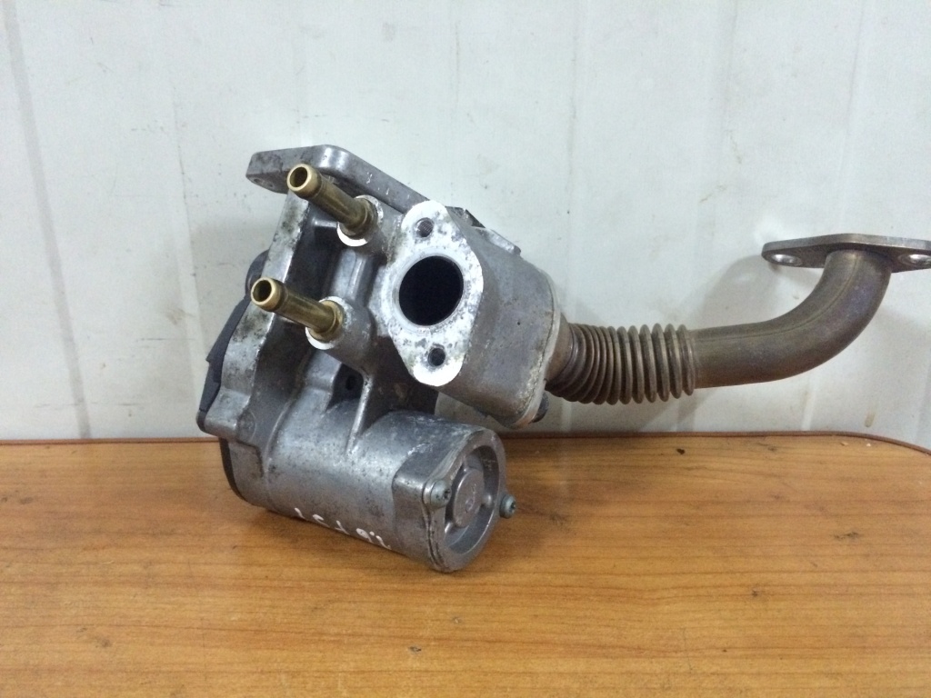 EGR pentru VW Golf 5 1.6 FSI