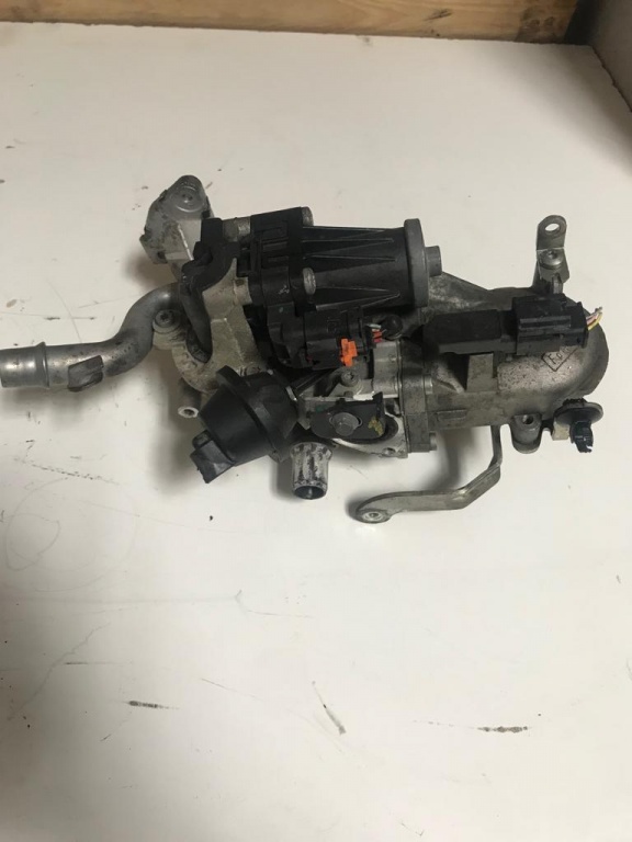 EGR+Racitor Citroen C 4 Euro 5 cod piesa 9671187780