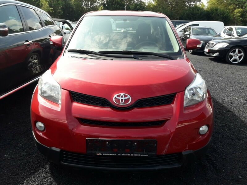 EGR Toyota Urban Cruiser 2010 Hatchback 1364