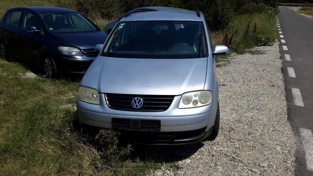 EGR Volkswagen Touran 2003 hatchback 1.6