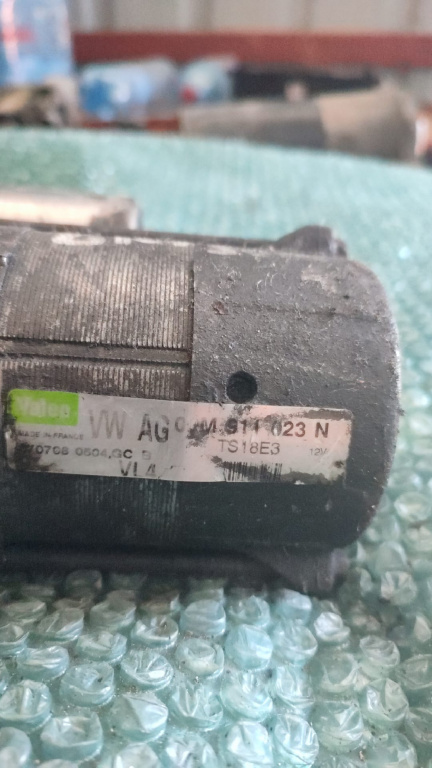 ELECTROMOTOR 02M911023N 11 DINTI Volkswagen PASSAT